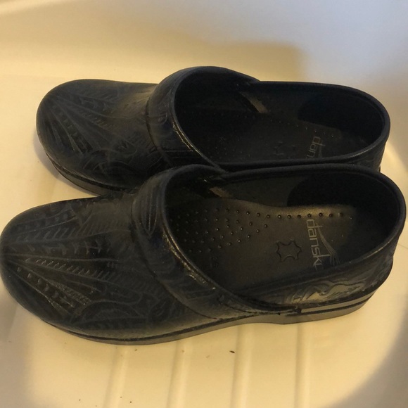 Dansko Clog Shoes - Picture 1 of 6